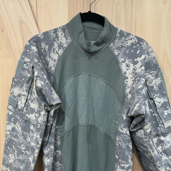 Massif Mountain Gear Company Army Combat Shirt Size Small Flame Resistant Unisex - Picture 4 of 14
